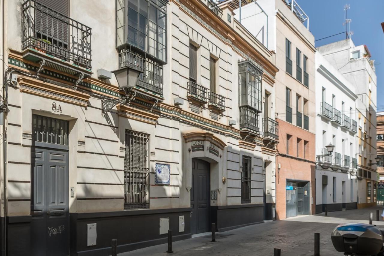 Apartamento Triana Deluxe Con Patio Privado Siviglia Esterno foto
