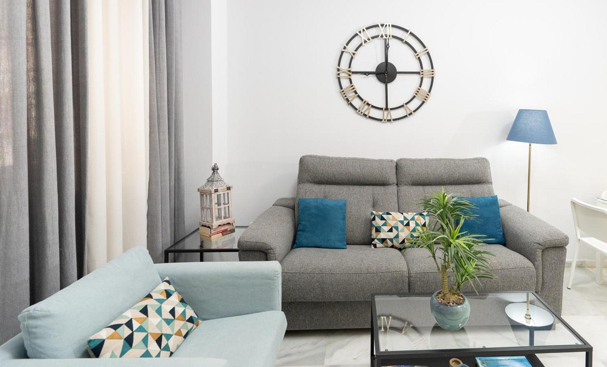 Apartamento Triana Deluxe Con Patio Privado Siviglia Esterno foto